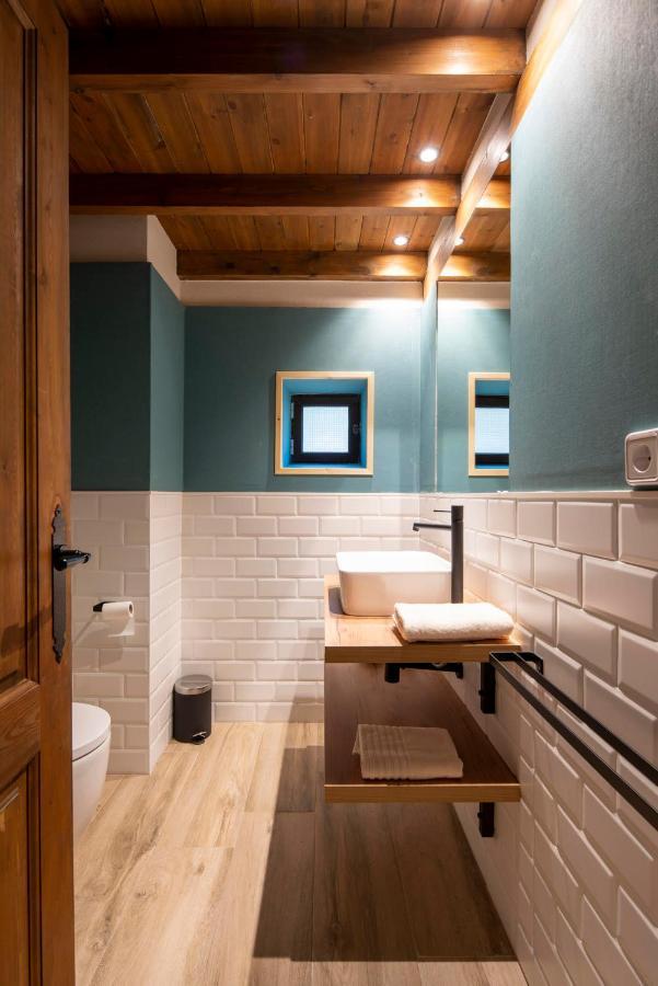 Masia El Pinatell Castellar del Riu 外观 照片